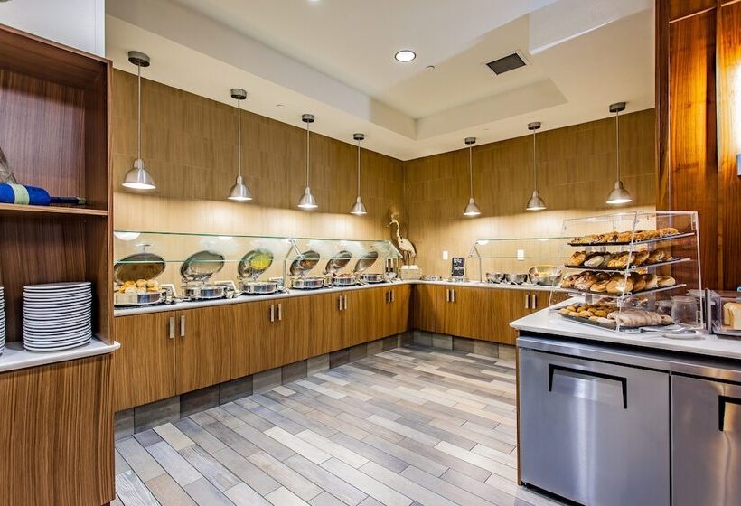 Holiday Inn Resort Pensacola Beach, An Ihg