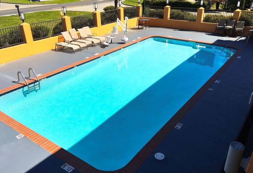 فندق Americas Best Value Inn Denham Springs