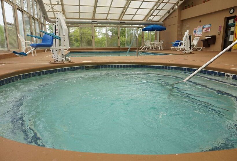 هتل Baymont By Wyndham Bridgeport/frankenmuth