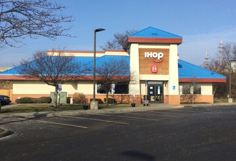 فندق Baymont By Wyndham Detroit/roseville