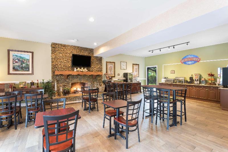 فندق Baymont By Wyndham Helen