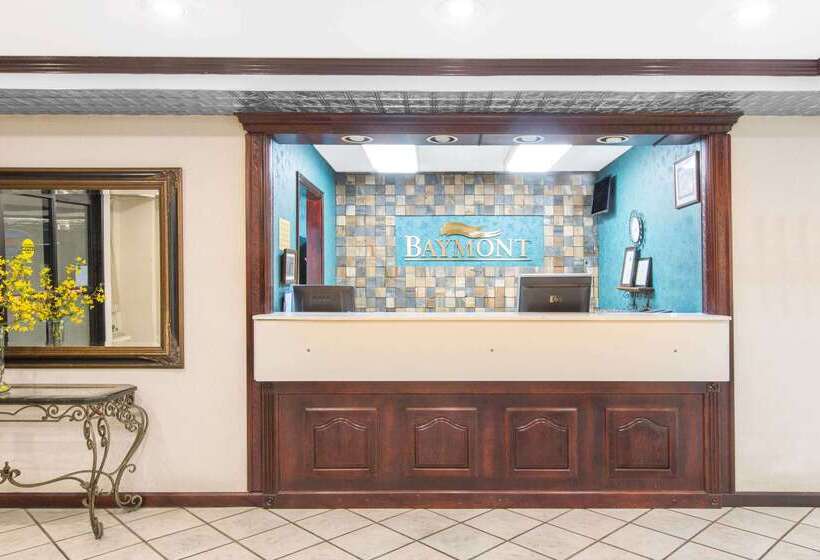 هتل Baymont By Wyndham Jonesboro
