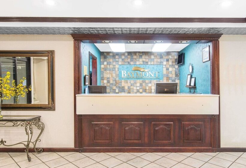 هتل Baymont By Wyndham Jonesboro