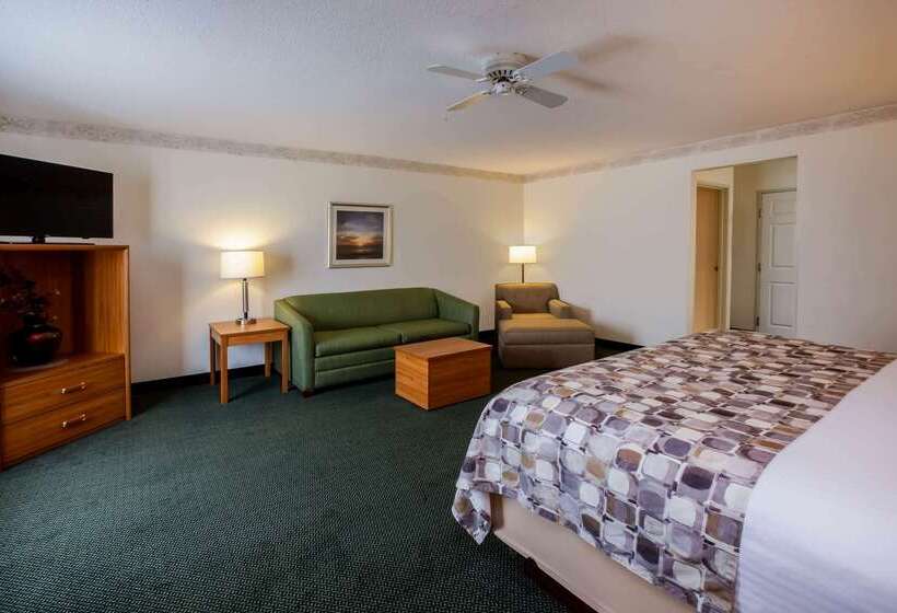 호텔 Baymont By Wyndham Mackinaw City