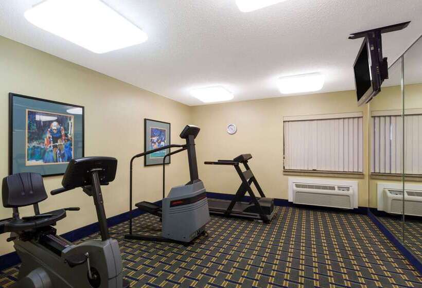 酒店 Baymont By Wyndham Memphis East