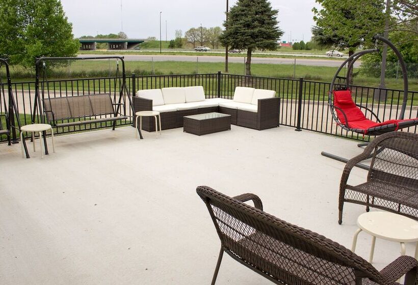 هتل Baymont By Wyndham Springfield Il