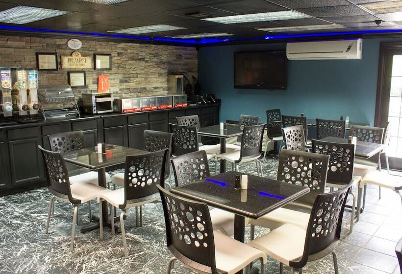 هتل Baymont By Wyndham Springfield Il