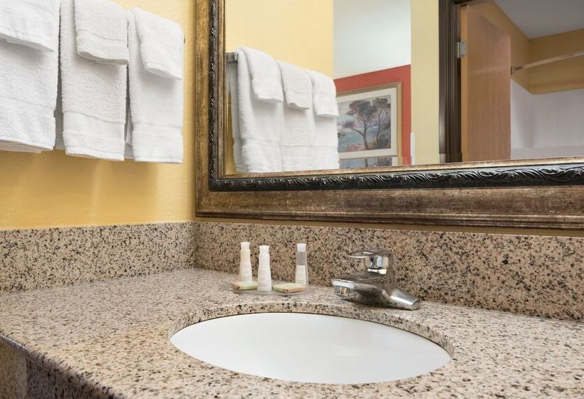 ホテル Baymont By Wyndham Springfield Il