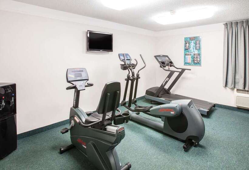 فندق Baymont By Wyndham Texarkana