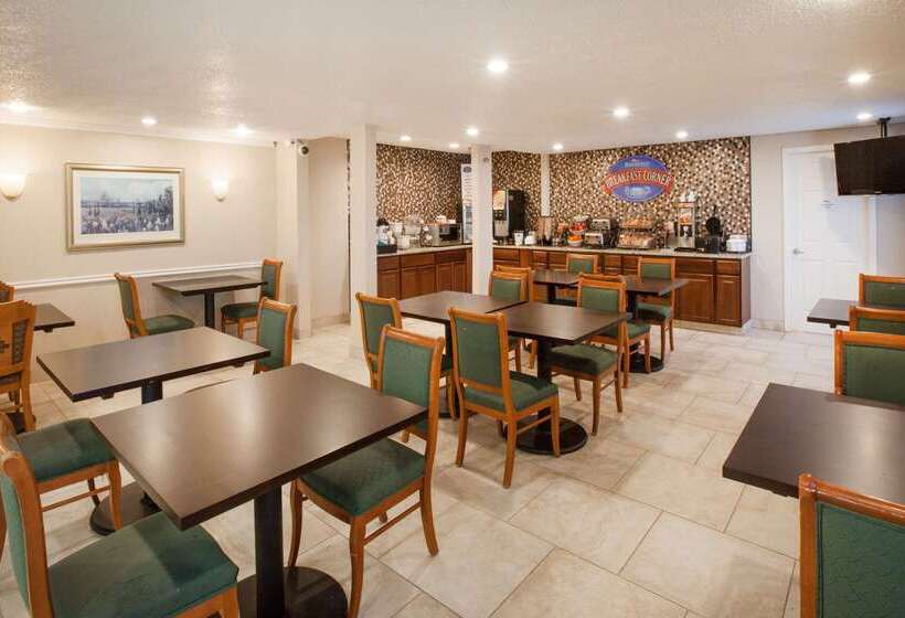 فندق Baymont By Wyndham Texarkana