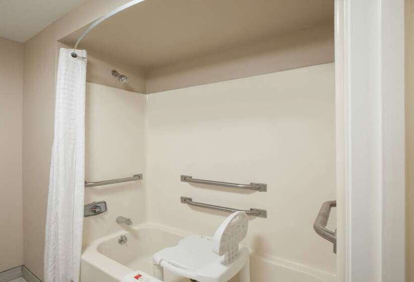 فندق Baymont By Wyndham Texarkana