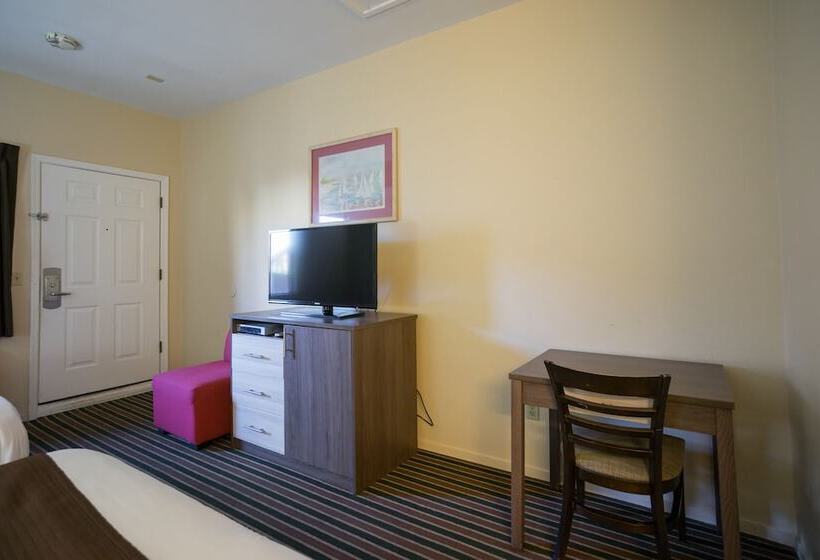 فندق Beachview Inn