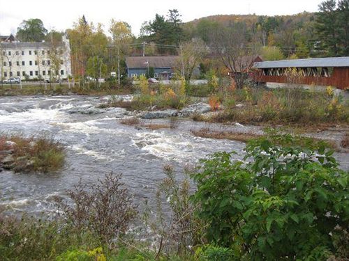 فندق Beal House Inn