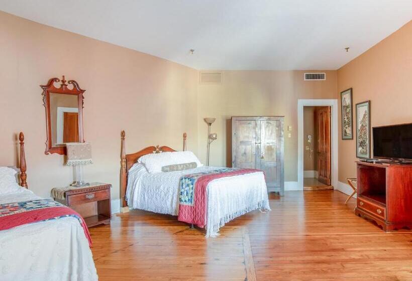 فندق Belmont Inn