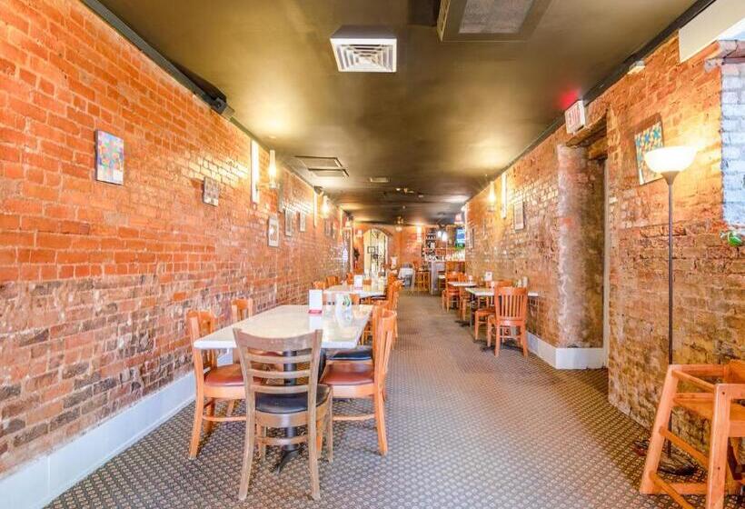 فندق Belmont Inn