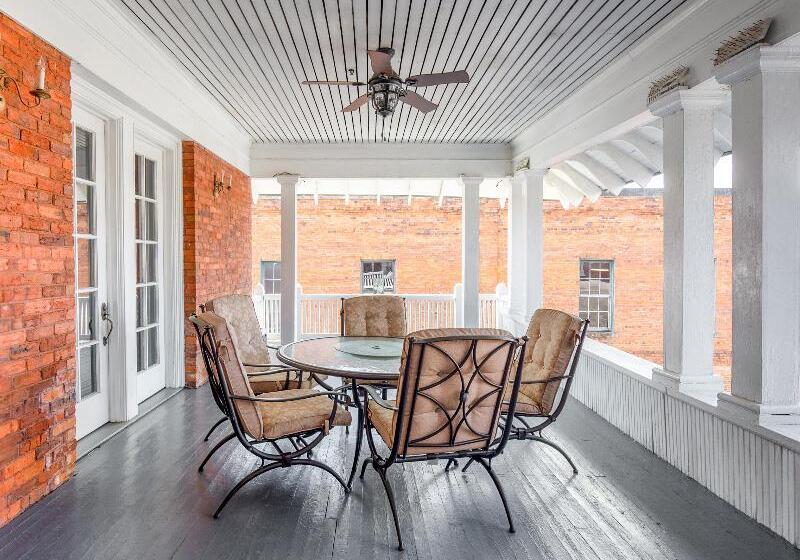 فندق Belmont Inn