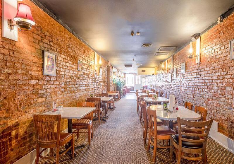 فندق Belmont Inn