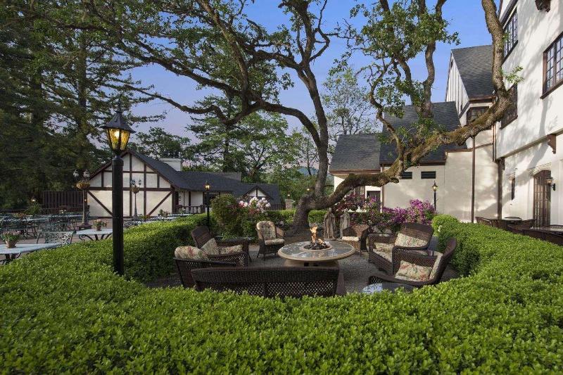 호텔 Benbow Historic Inn