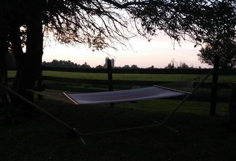 Отель Benjamin Prescott Inn