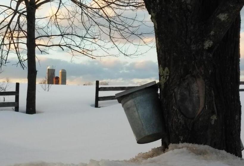 Отель Benjamin Prescott Inn