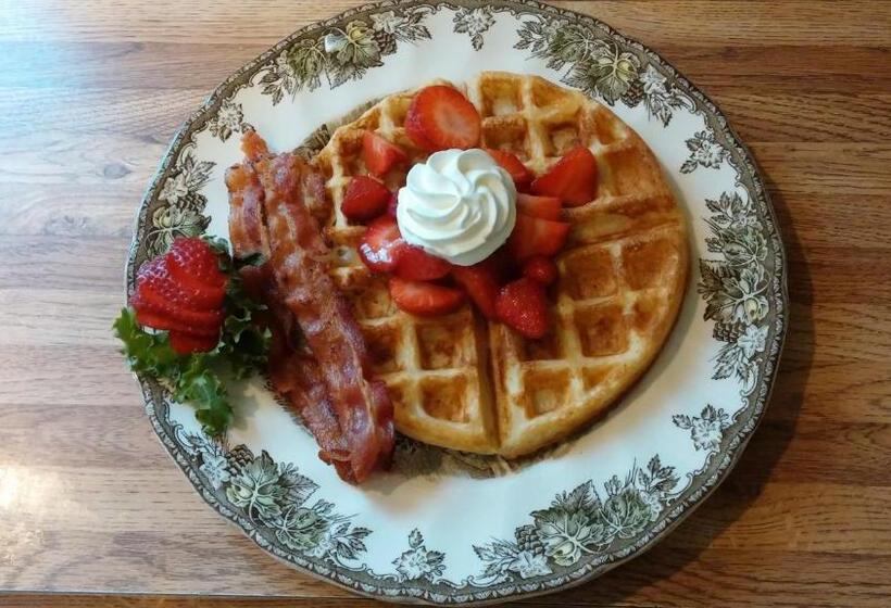 Отель Benjamin Prescott Inn