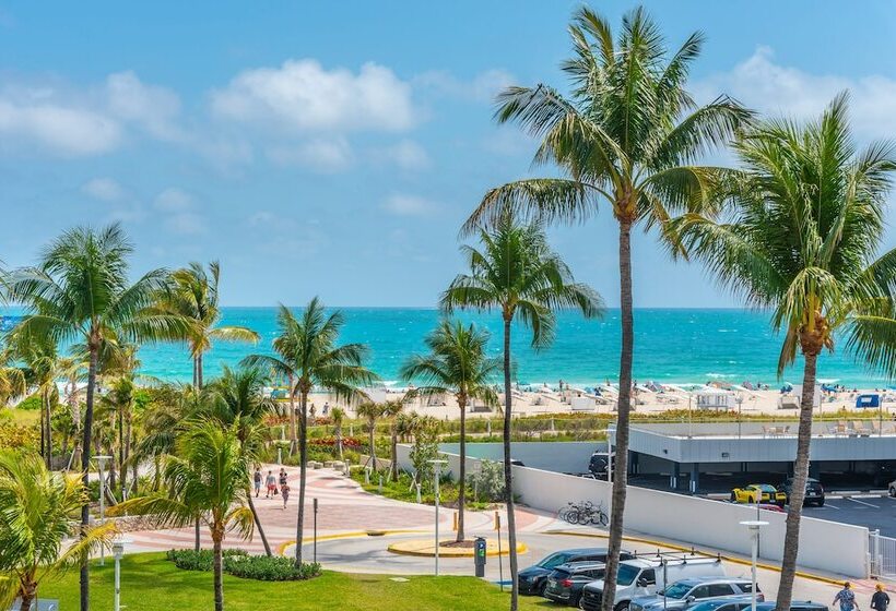 Bentley Hotel South Beach