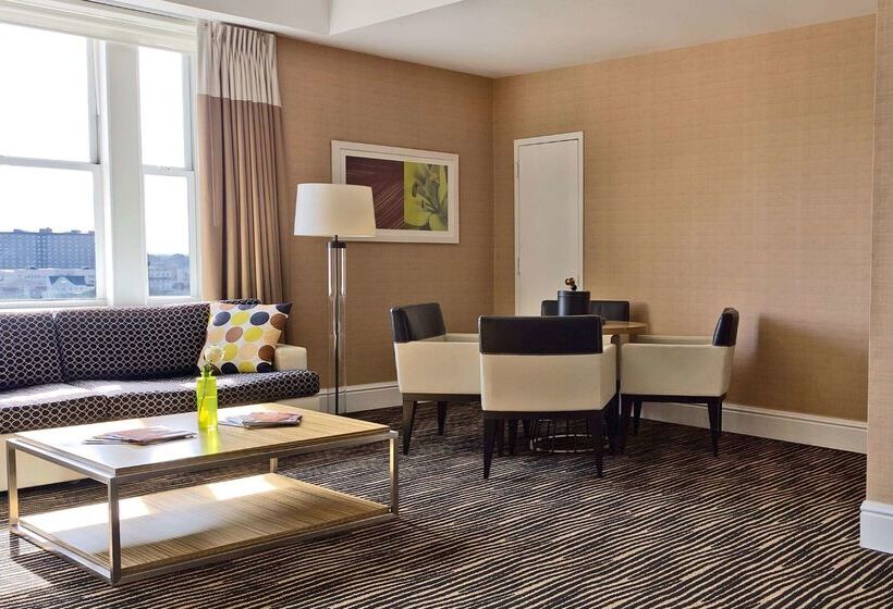 فندق Berkeley Oceanfront