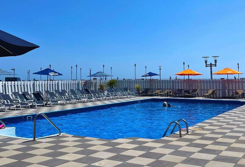 فندق Berkeley Oceanfront