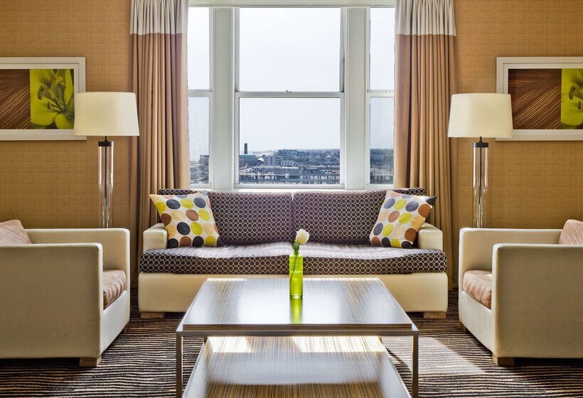 فندق Berkeley Oceanfront