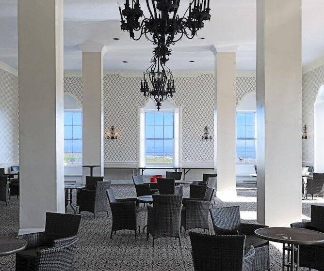 בית מלון כפרי Berkeley Oceanfront
