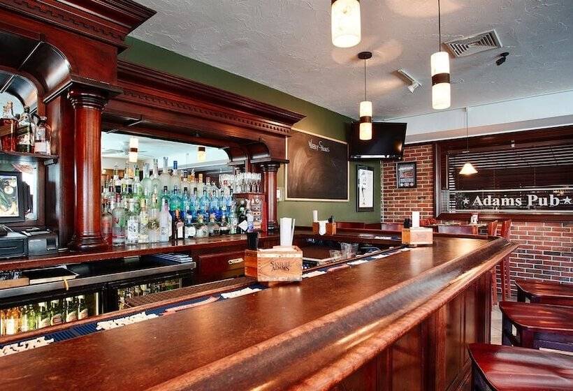 בית מלון כפרי Best Western Adams Inn Quincy Boston
