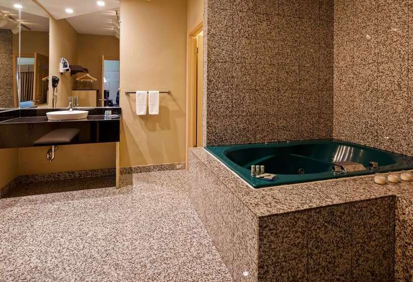 فندق Americas Best Value Inn Monroe