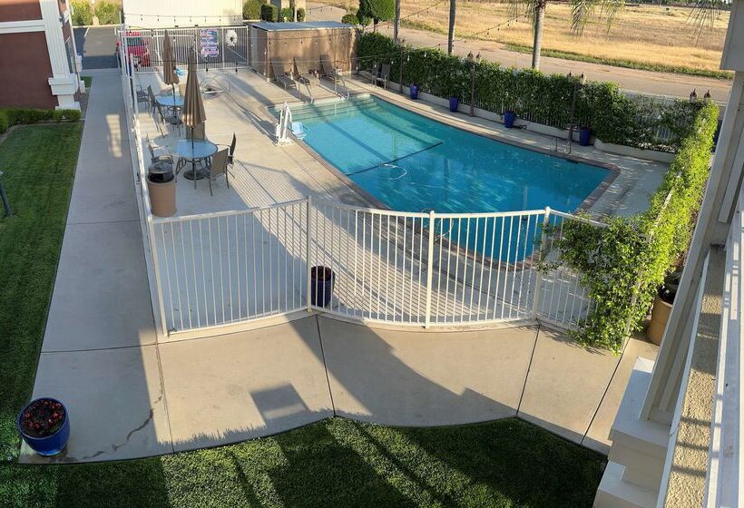 호텔 Best Western Americana