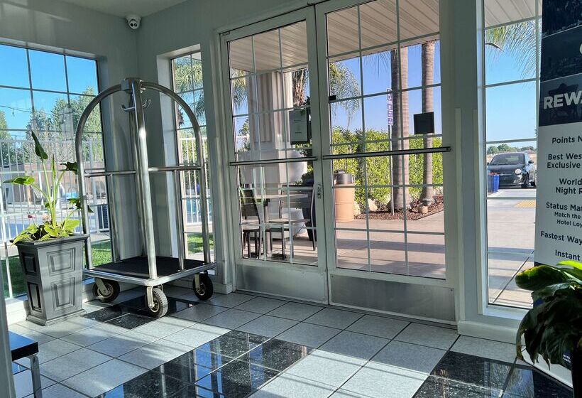 호텔 Best Western Americana