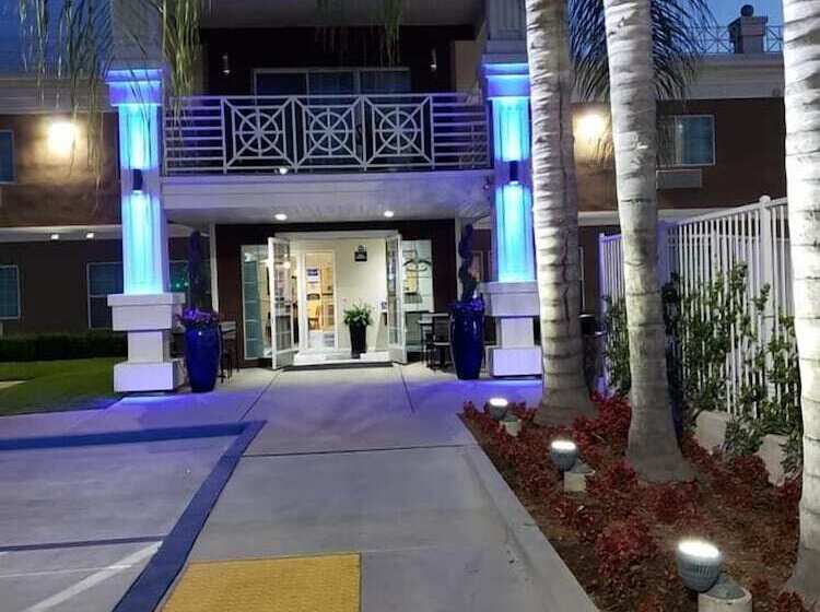 호텔 Best Western Americana