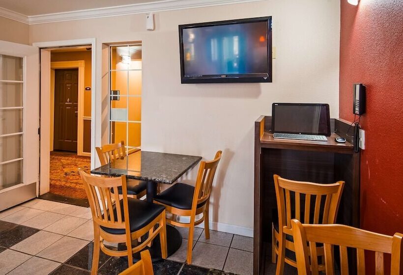 호텔 Best Western Americana