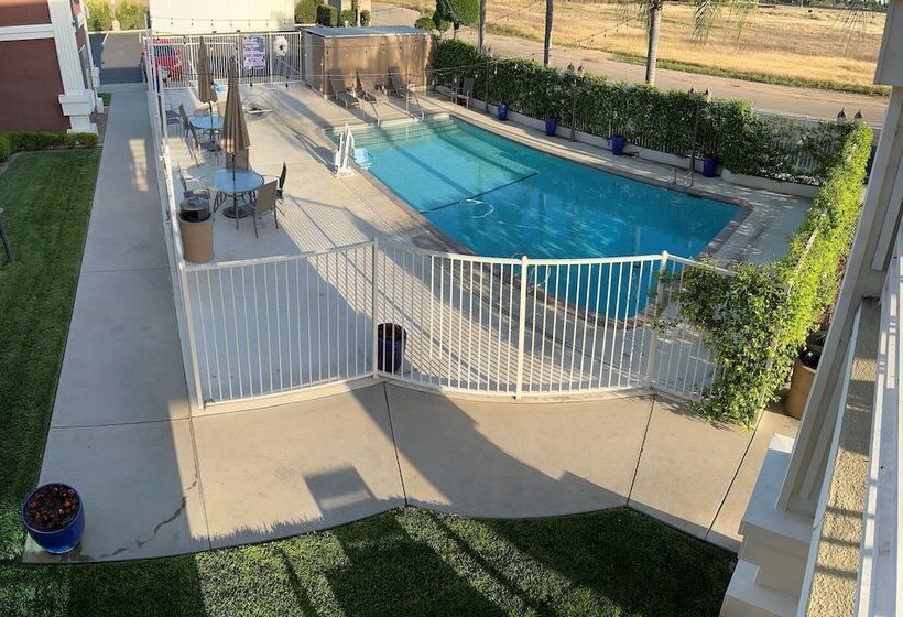 호텔 Best Western Americana