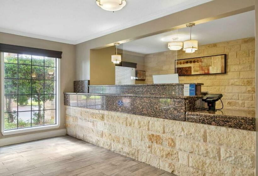 Отель Best Western Brady Inn