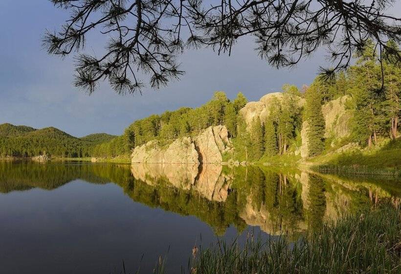 בית מלון כפרי Best Western Buffalo Ridge Inn Near Mt Rushmore