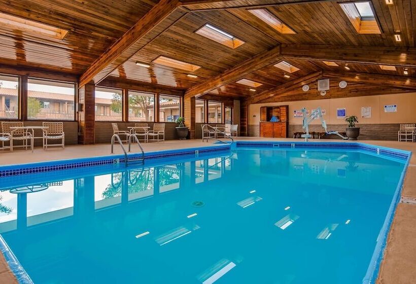 בית מלון כפרי Best Western Canyon De Chelly Inn