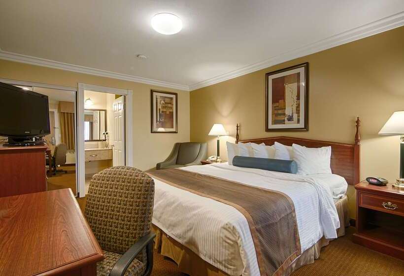 فندق Best Western China Lake Inn