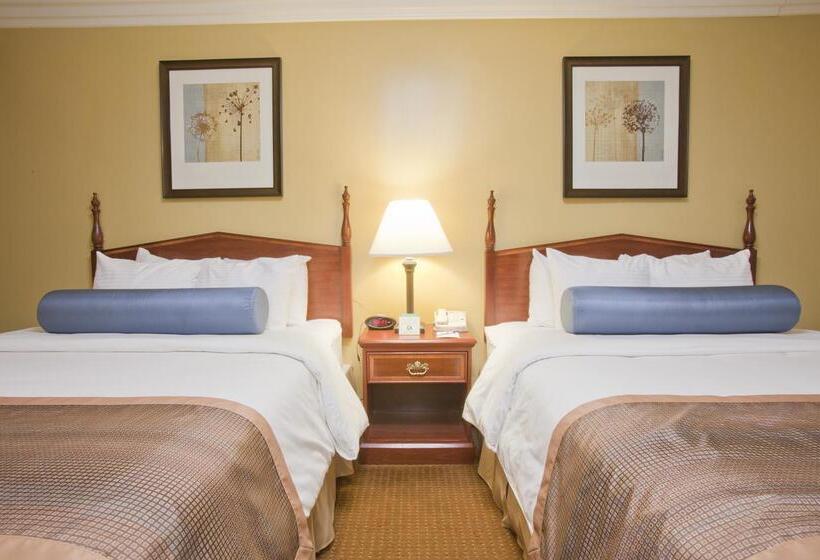 فندق Best Western China Lake Inn