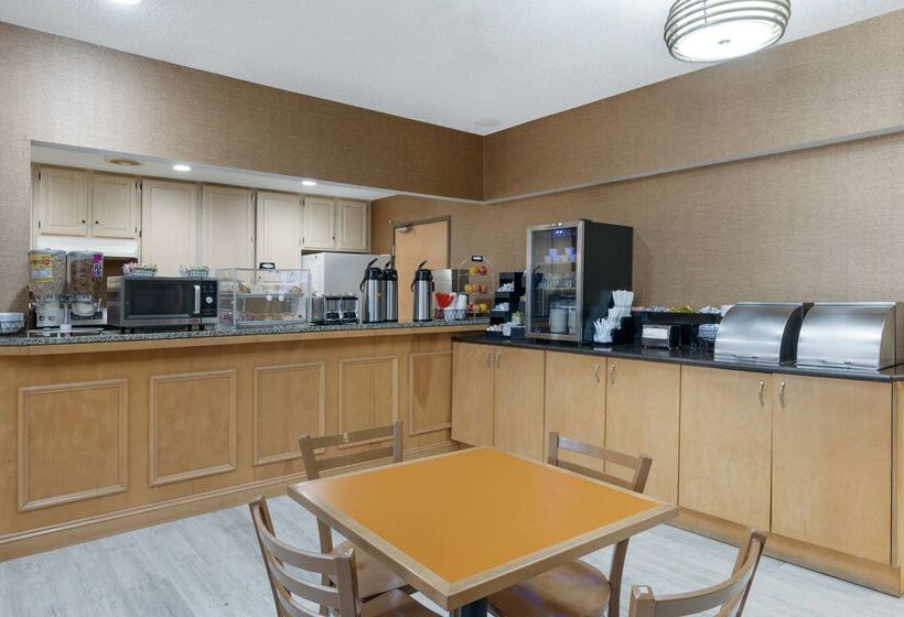 فندق Best Western Circus City Inn