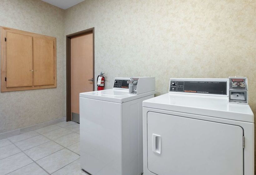 فندق Best Western Circus City Inn