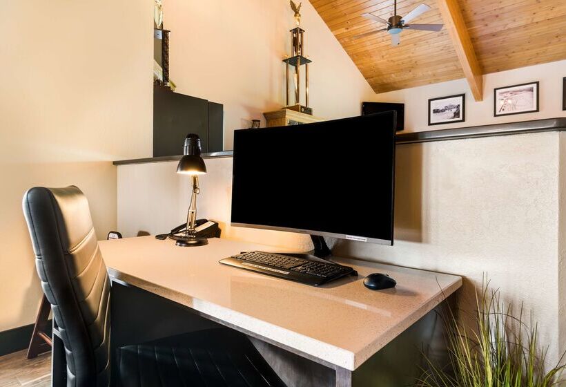 فندق Best Western Derby Inn