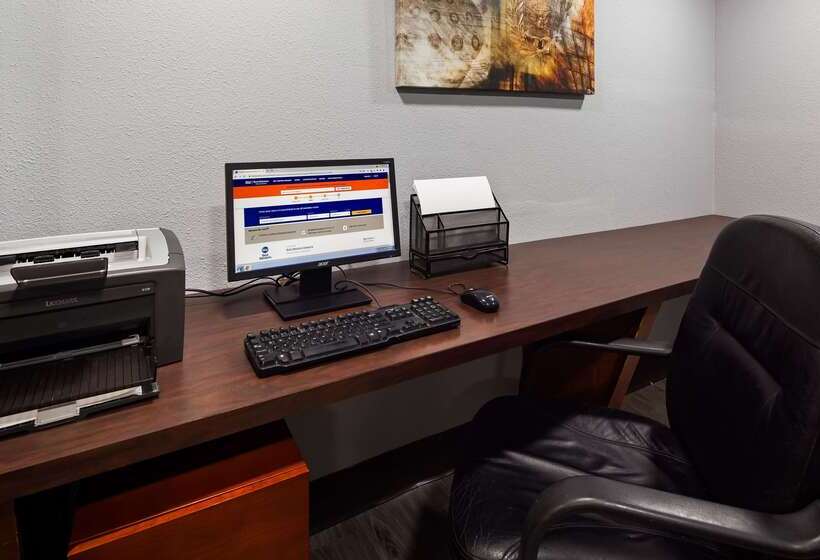 בית מלון כפרי Best Western Emporia