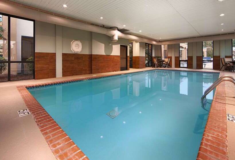 هتل Best Western Executive Suites