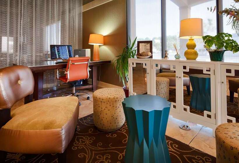 هتل Best Western Executive Suites