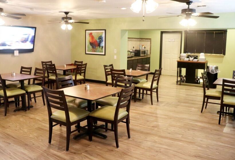 בית מלון כפרי Best Western George West Executive Inn