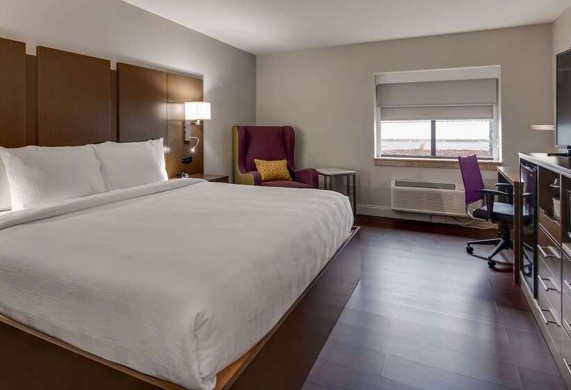 Отель Best Western Huntsville